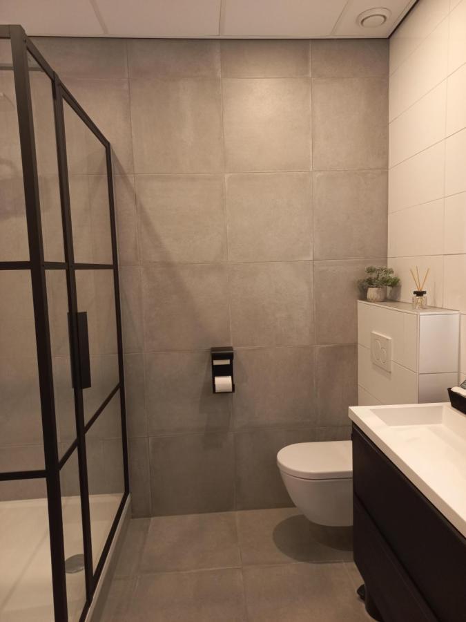 Boutique Hotel De Oude Veste Hellevoetsluis Esterno foto